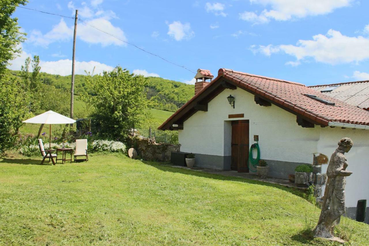 Lazkotzenea Guest House Mezkiriz Exterior foto